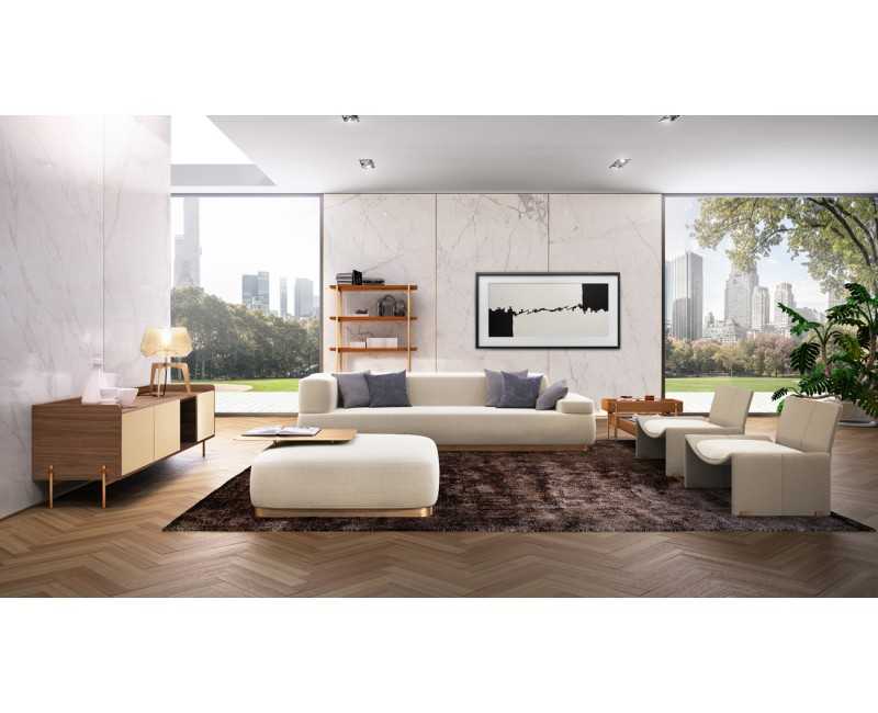 Puff V255 piel nabuk color arena metal dorado Aston Martin