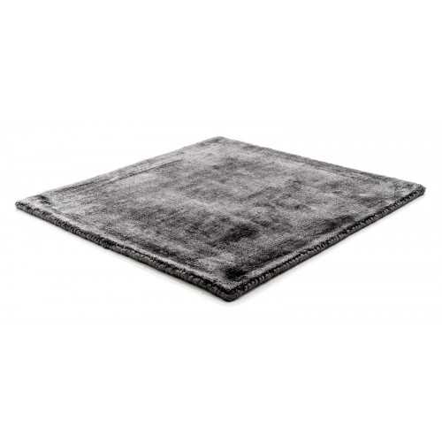 Alfombra Mark 2 Viscose deep carbon 300x400 The Loft - 1