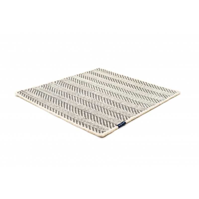 Alfombra Amen Break white & grey 300x400 The Lab - 1