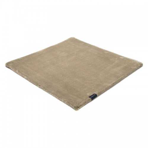 Alfombra Studio NYC PolySilk almond 200x200 The Loft - 1