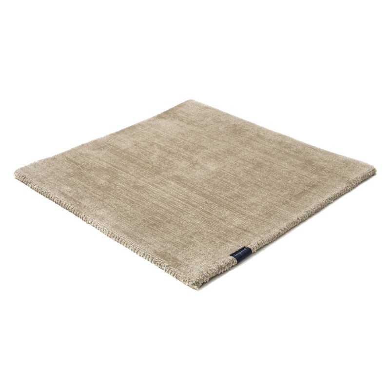 Alfombra Mark 2 PolySilk almond 200x200 The Loft - 1