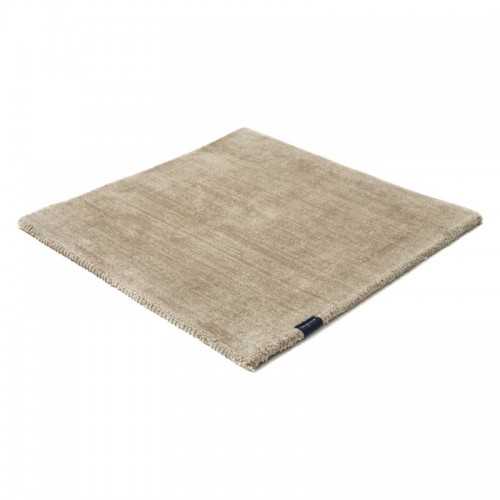 Alfombra Mark 2 PolySilk almond 200x200 The Loft - 1